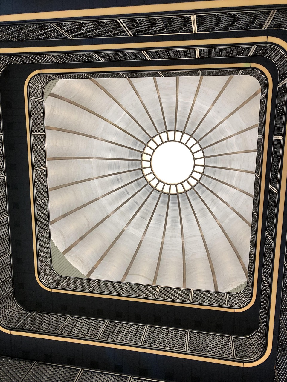 Kaip pasaulio naujienų kongresai formuoja žiniasklaidos ateitį: tendencijos, iššūkiai ir galimybės regioniniams portalams